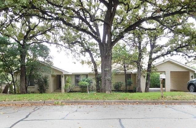 1st image of 3309 Friendswood Dr