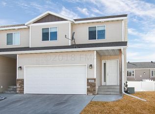 4239 51st St S, Fargo, ND 58104