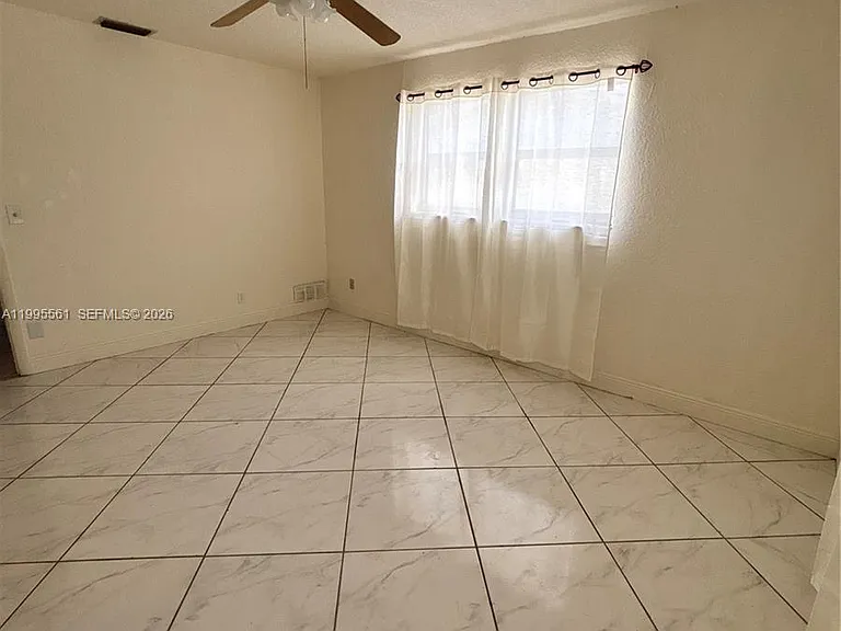839 S Highland Dr — Photo 7