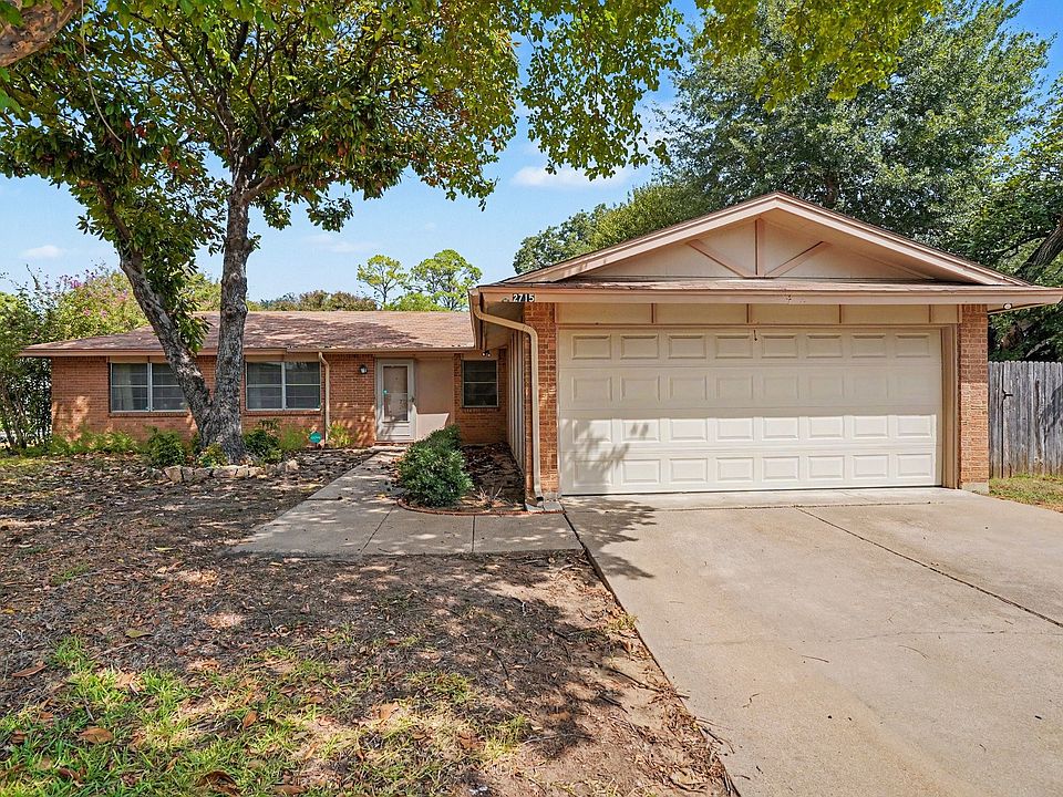 1st image of 2715 Bellaire Ct