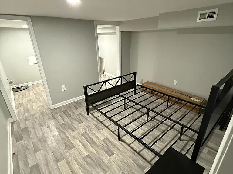 3704 W Belvedere Ave — Photo 23