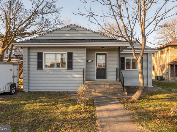 714 Gateway Blvd, Westville, NJ 08093