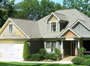 23 End Of The Trails Rd, Cleveland, GA 30528