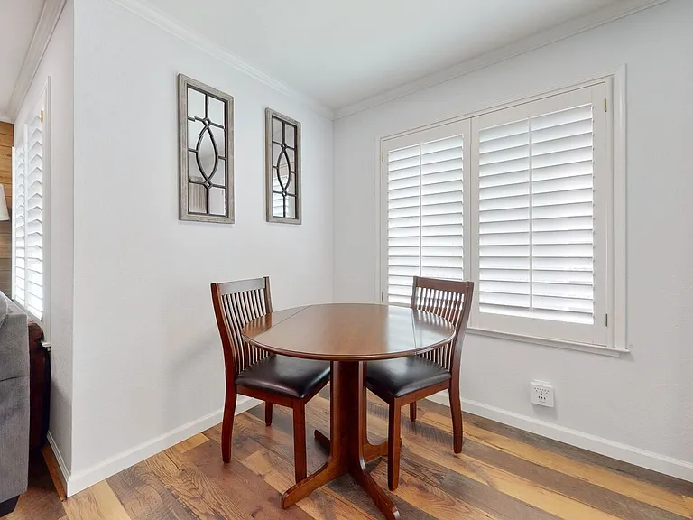 729 Portwalk Pl — Photo 8