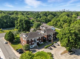 Balsam Avenue Apartments