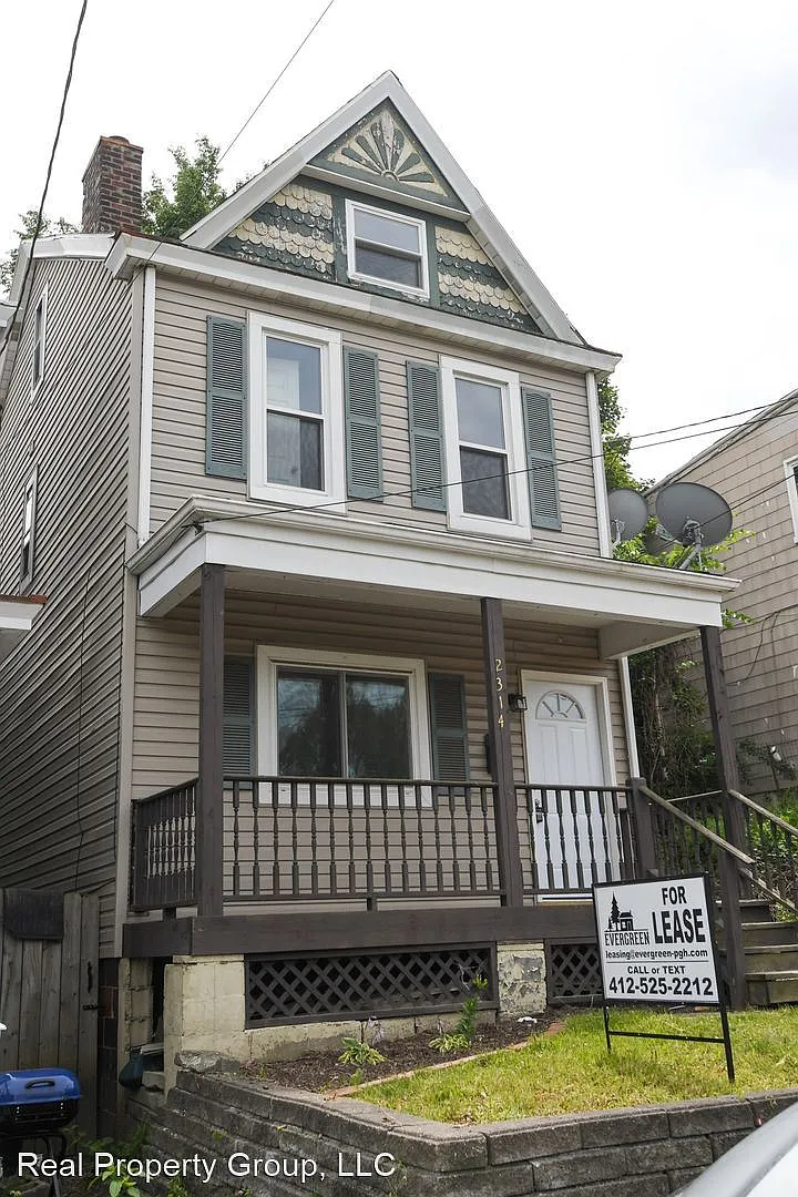 2314 Patterson St photo 1