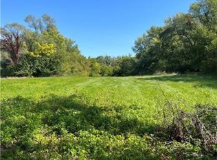 1720 E Diehl Ave, Des Moines, IA 50320