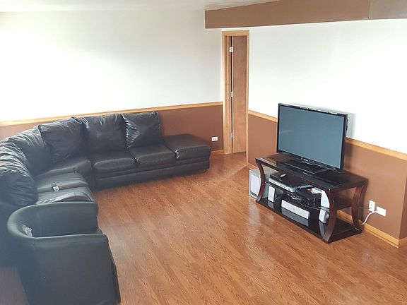 2nd image of 620 Larkspur Dr
