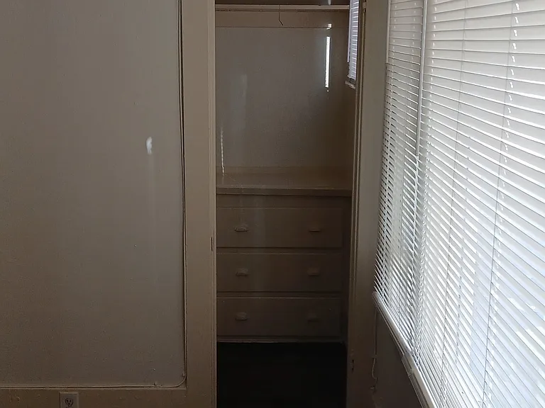 546 Cedar Ave #F — Photo 22