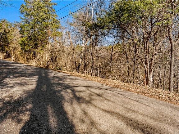 4th image of 7820 Swaggerty Rd