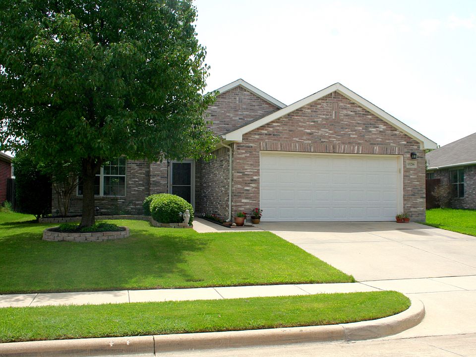 1st image of 13216 Elmhurst Dr