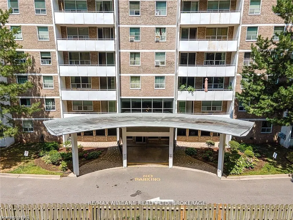 2 bed, $1,850 — Photo 1