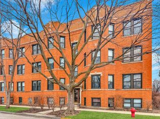 842 Wesley Ave APT 1, Oak Park, IL 60304