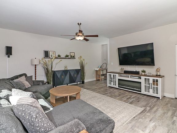 5th image of 3300 Swan View Ct