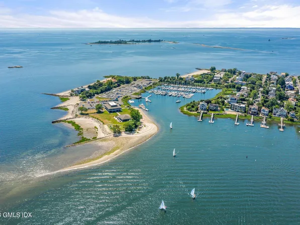 135 Harbor Rd, Westport, CT 06880