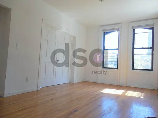 Rented by DSA Realty | media 32