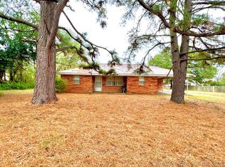 416 N McConnell St, Vian, OK 74962
