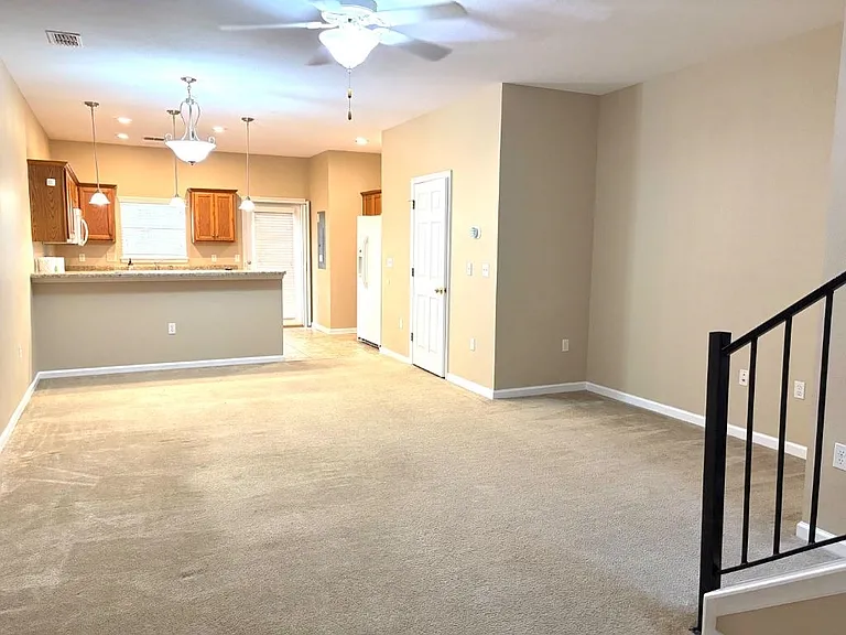 2293 Del Carmel Way — Photo 6
