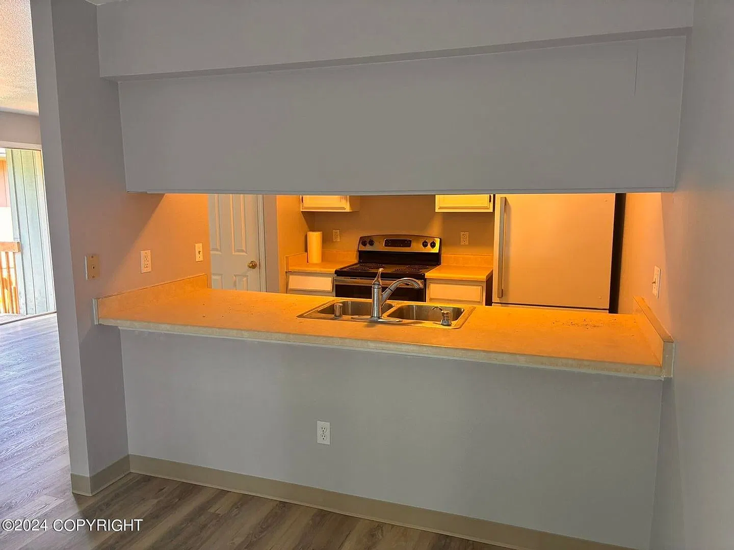 5532windflowercir — Photo 2