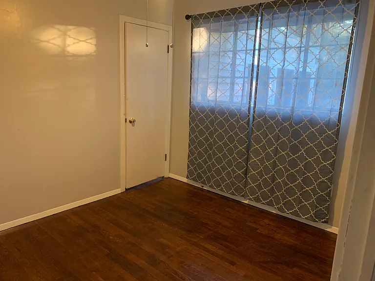 bedroom3