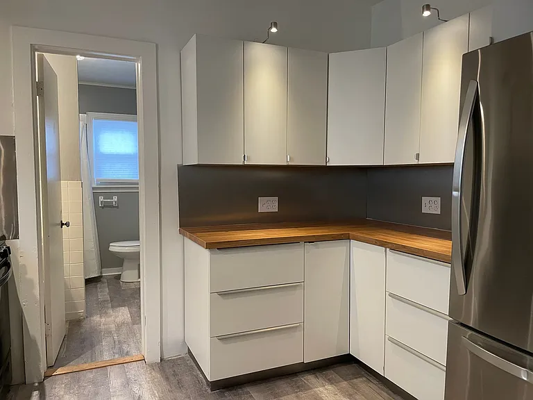 85 Spruce Ave #2 — Photo 6