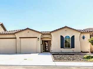 1621 Lily Ct, Hollister, CA 95023