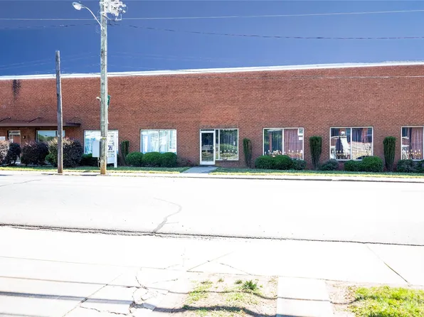107 W Main St, Rockwell, NC 28138