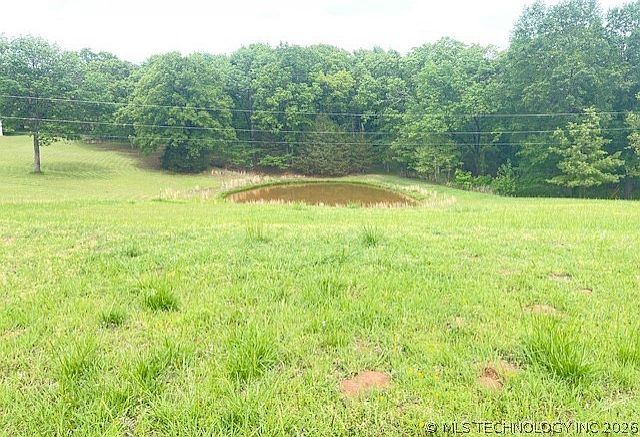 2nd image of 4609251 E 1146th Rd