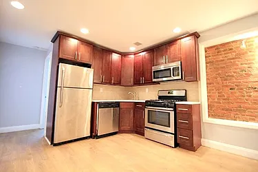 Rented by Elite NY Holdings