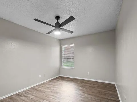 Kings Landing Apartments — Photo 30