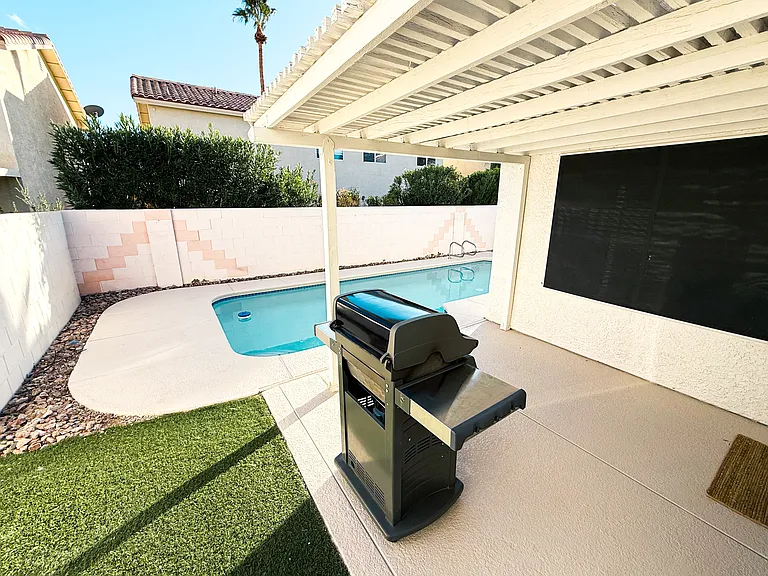 2865 Destino Ln — Photo 17