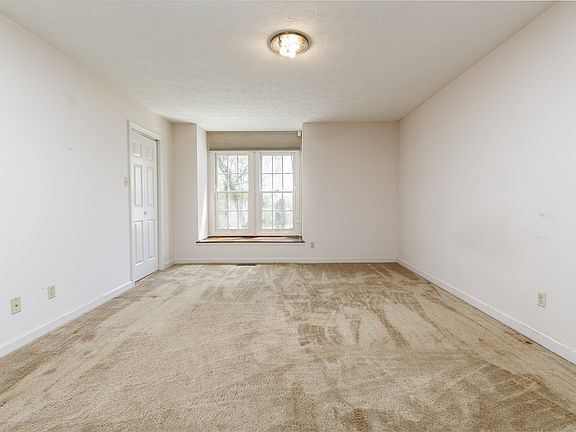 4th image of 1133 Greywood Dr