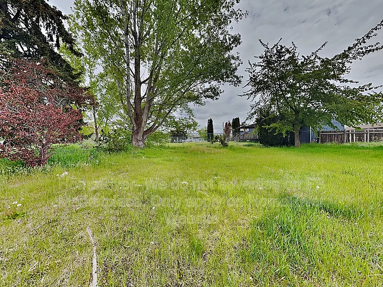 14611 E 13th Ave — Photo 23