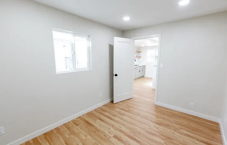 5848 Oliva Ave #GUESTHOUSE — Photo 7