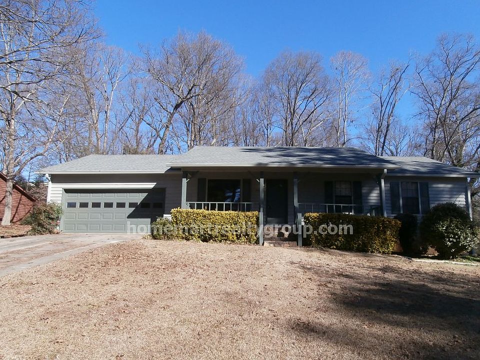 1st image of 857 Majestic Ct
