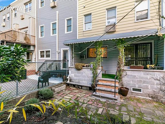 4th image of 709 Humboldt St