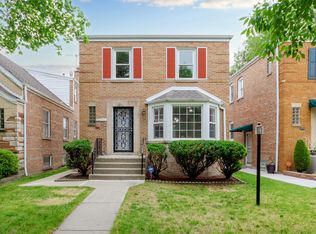 10350 S Prairie Ave, Chicago, IL 60628