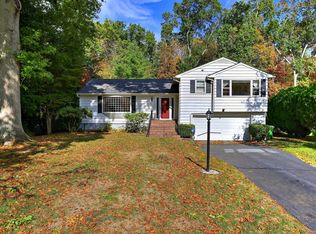 410 Waite St, Hamden, CT 06517