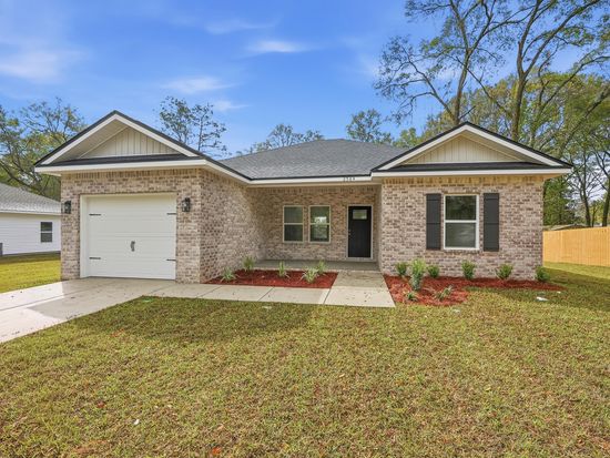 2584 Kingston Rd, Crestview, FL 32536