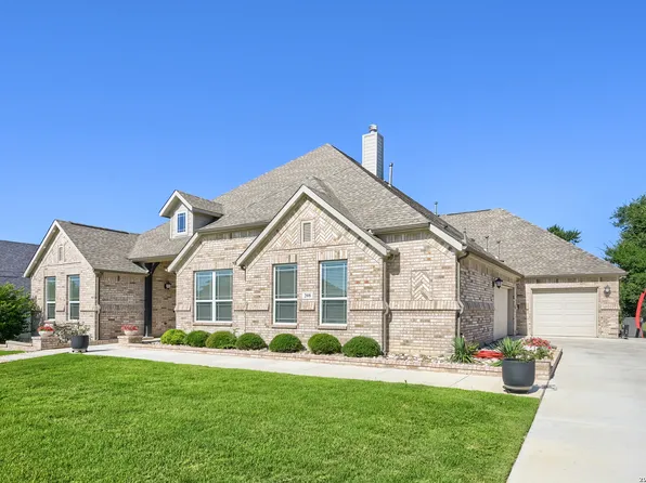 208 ENGLEWOOD LN, Castroville, TX 78009