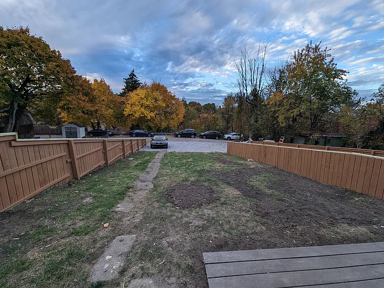 1060 Steuben St #1 — Photo 32