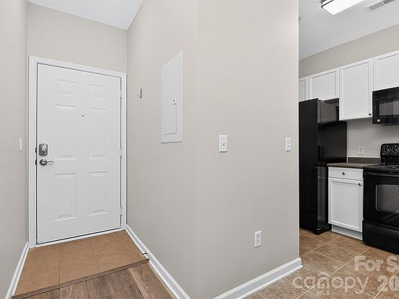 5th image of 18736 Nautical Dr APT 301
