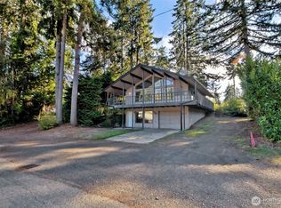 927 Grant Ave, Shelton, WA 98584