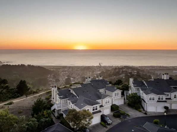 61 Outlook Cir, Pacifica, CA 94044