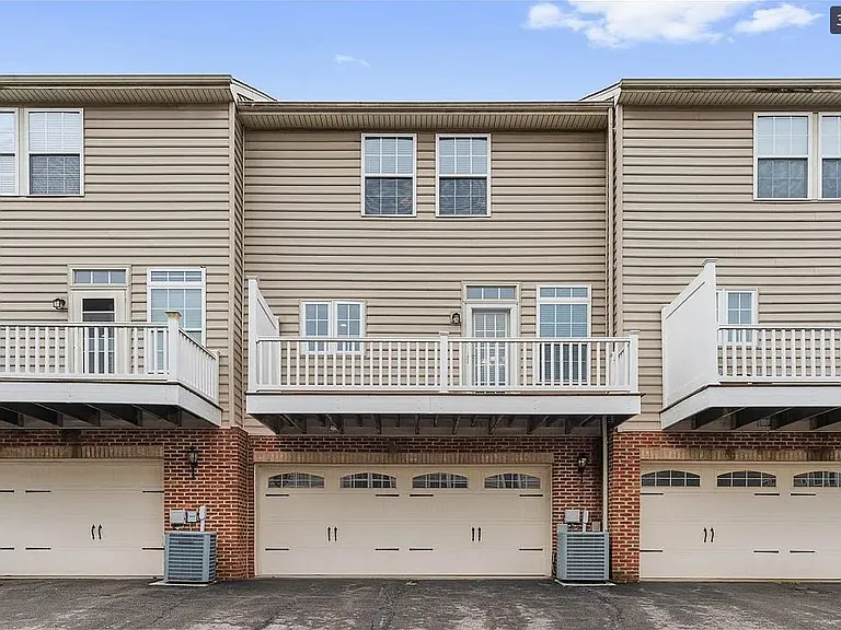 3005 Village Run Rd — Photo 13