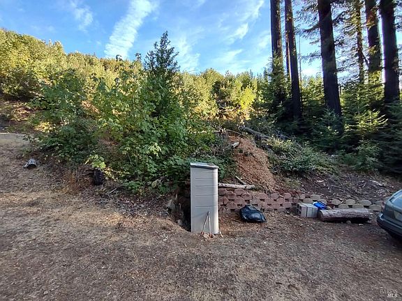 4th image of 7580 St Helena Road