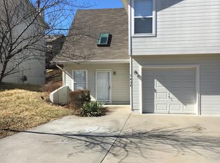 7434 N Hunter Ct, Kansas City, MO 64158