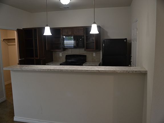 3rd image of 1203 Wales Dr Unit A