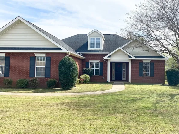 203 Thornwood Dr, Bonaire, GA 31005