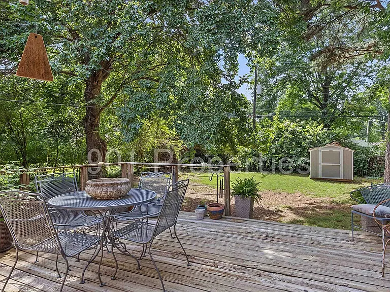 499 Lytle St — Photo 15